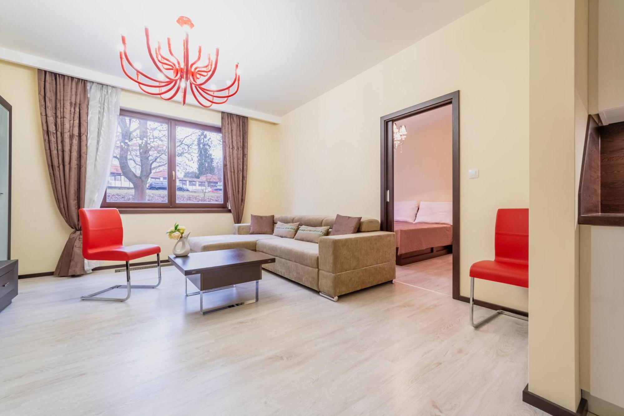 Imperial Apartment In Bohemia Residence By Rentez 카를로비바리 외부 사진